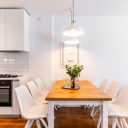Apartment In Centre For 6 Split Exterior foto