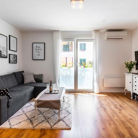 Apartment In Centre For 6 Split Exterior foto
