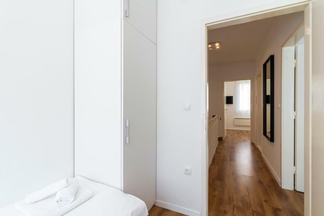 Apartment In Centre For 6 Split Exterior foto